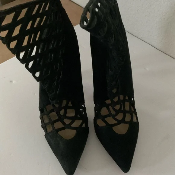 Womens Christian Louboutin suede booties size 37.5 - Picture 3 of 4